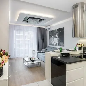  Apartment Crystal Luxury Rakowicka 22h Poland